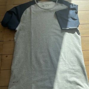 BYLT drop cut men’s shirt (small).